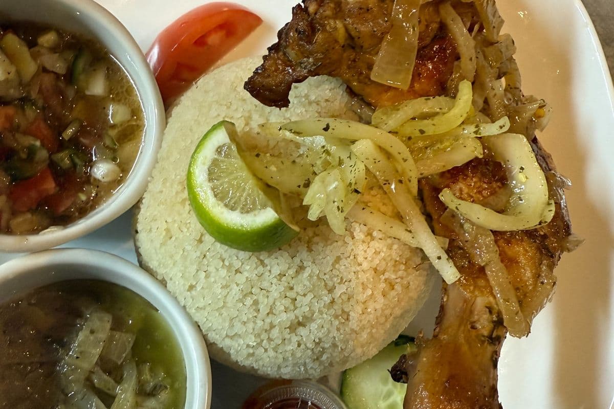 Attiéké poulet / Chicken Attieke