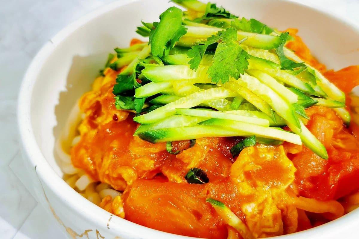 203. Noodles with Tomato Paste or Tomato Soup - 西红柿打卤面/汤面