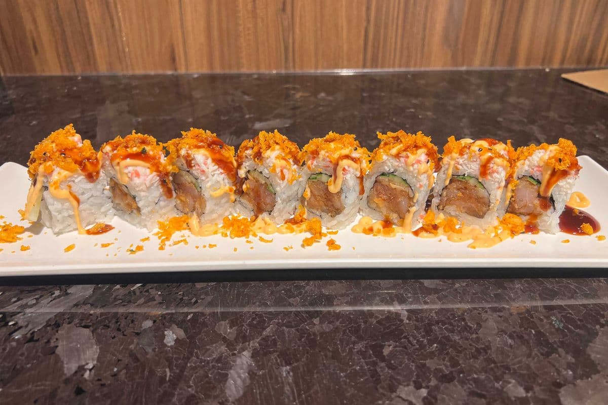 Double Spicy Roll (8 pcs)
