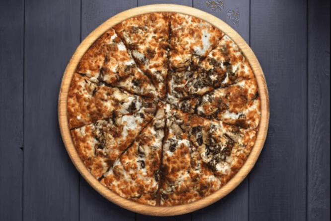 23. Single Medium Chicken Pesto Pizza