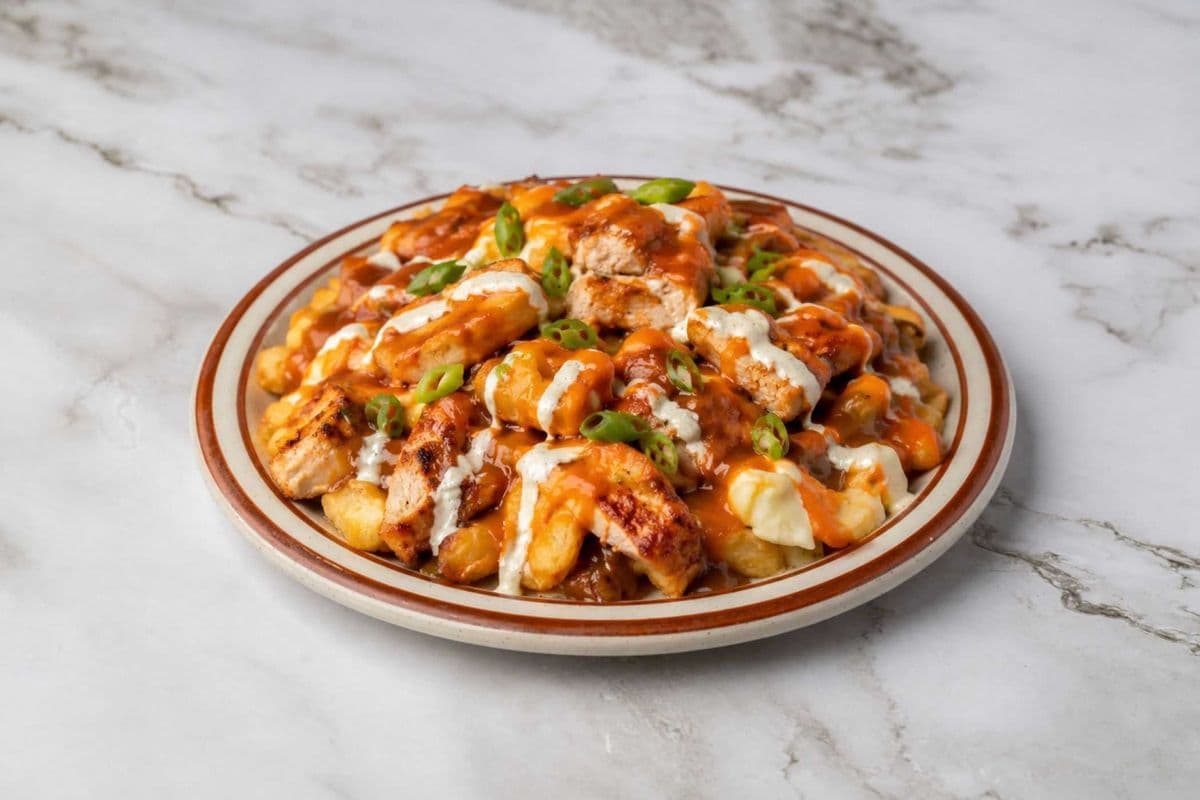 5. Buffalo Grilled Chicken Poutine