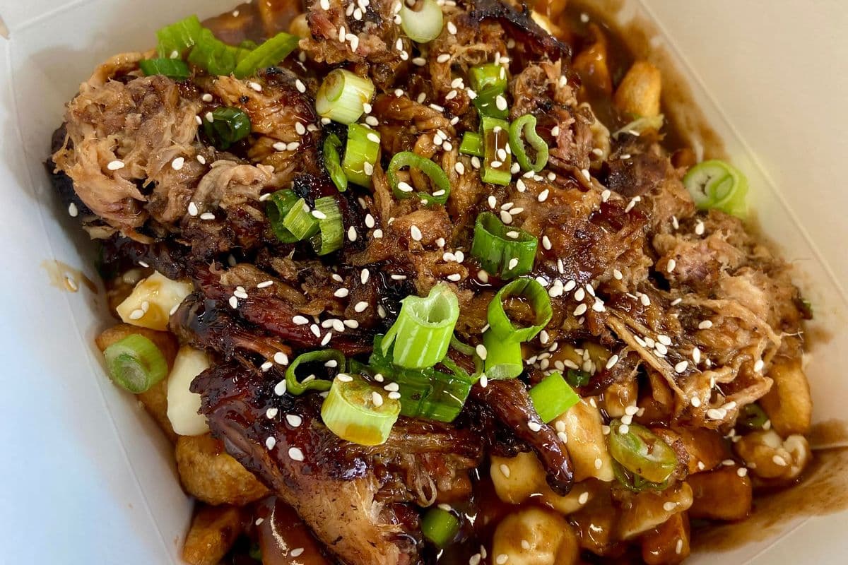 Korean BBQ Pulled Pork Poutine