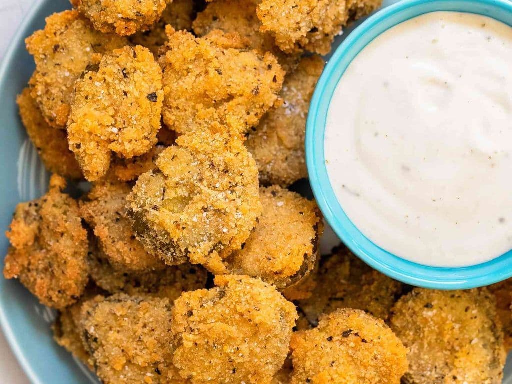 Deep fried pickles 10 pc