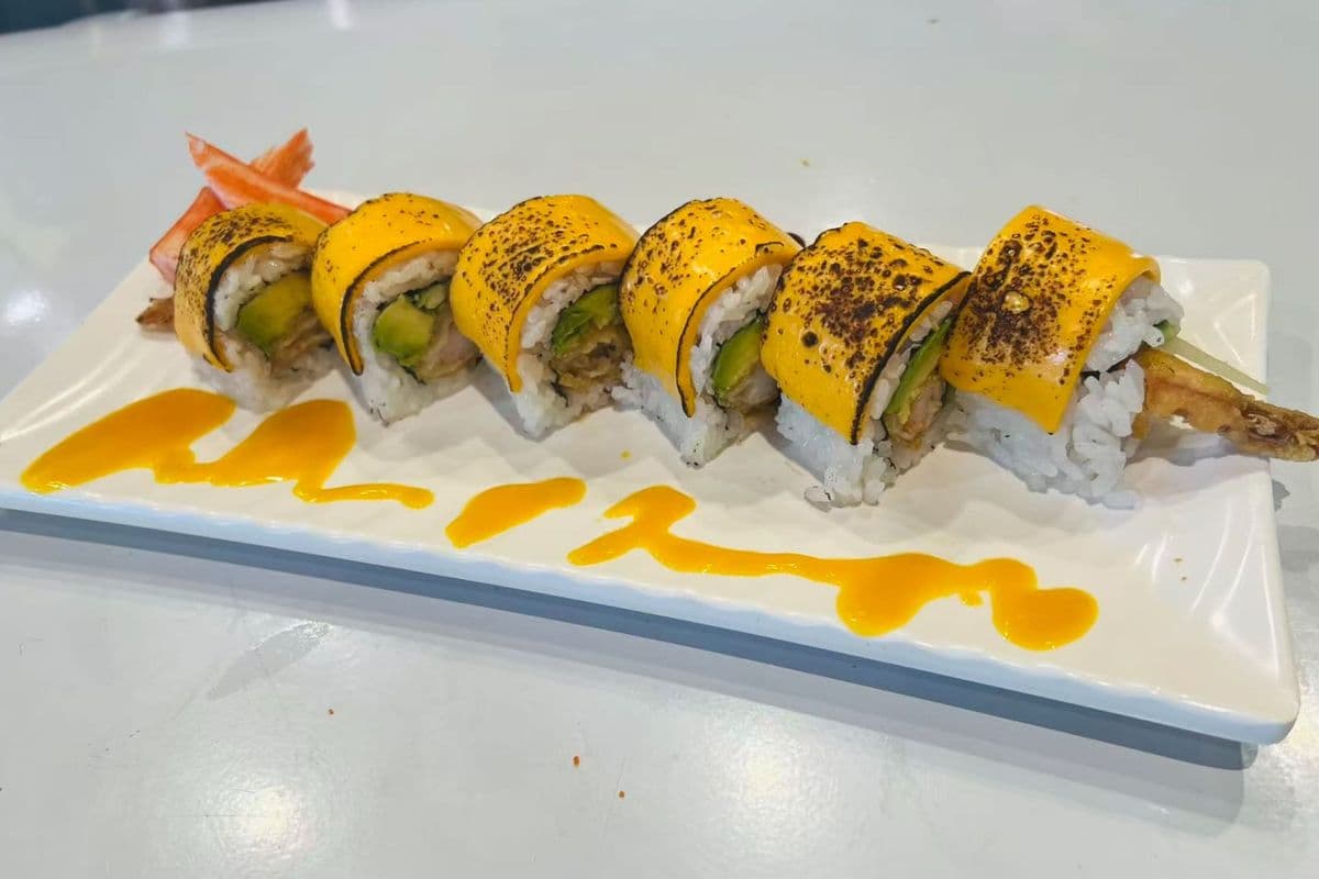 T14 Yellow Dragon Roll (8pcs)