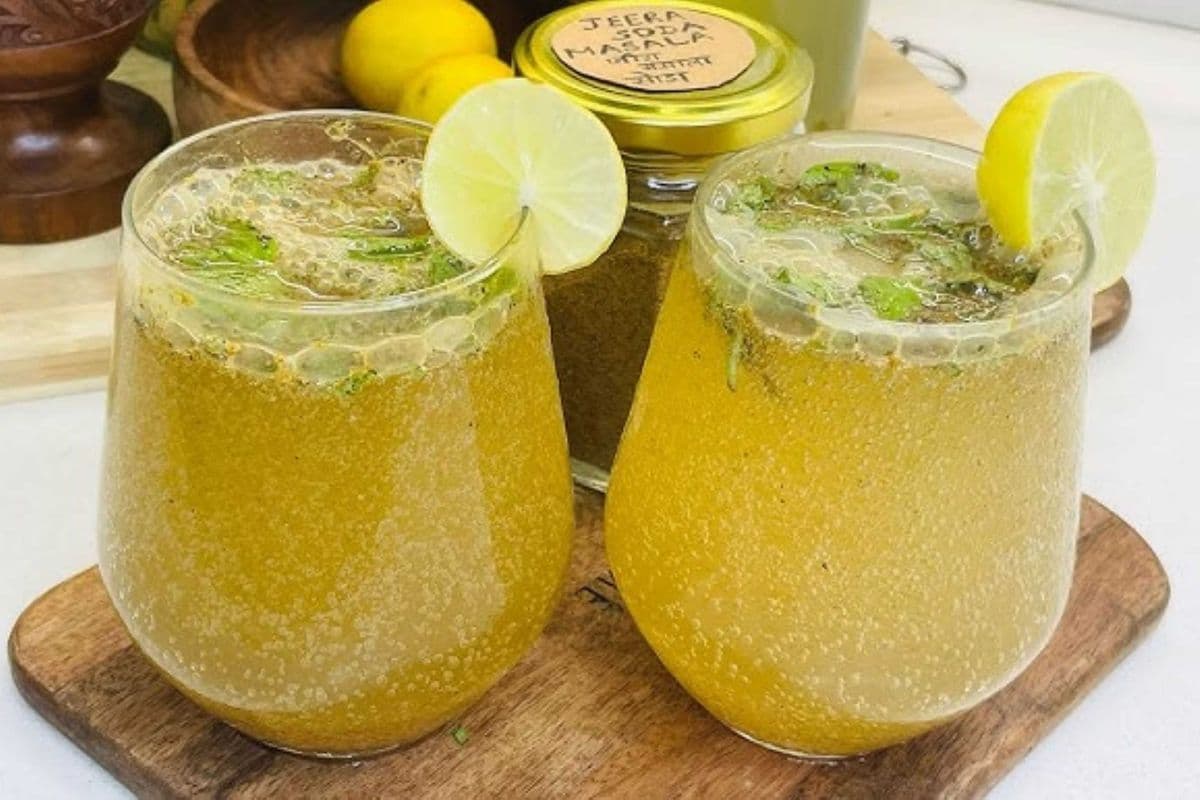 Fresh Lemonade (Masala Soda)