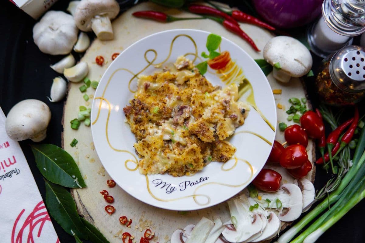 Regular Beef Mac and Cheese Pasta