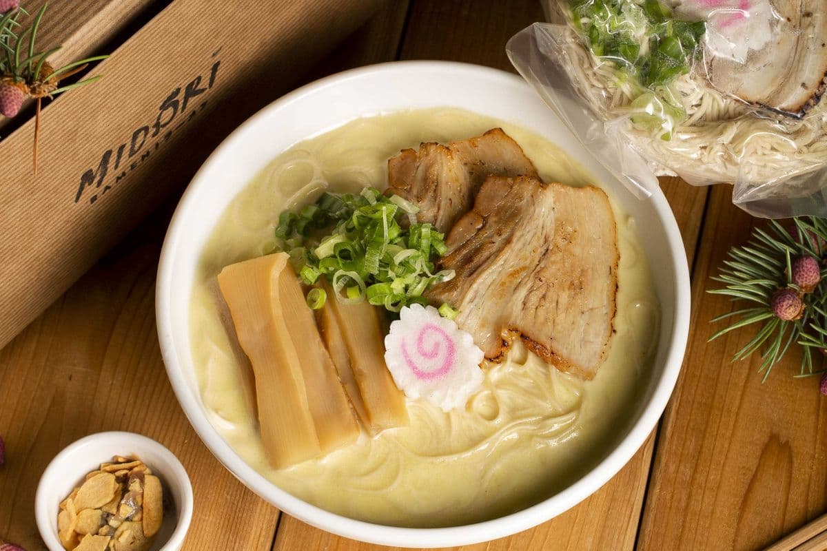 Frozen Ramen: Black Garlic