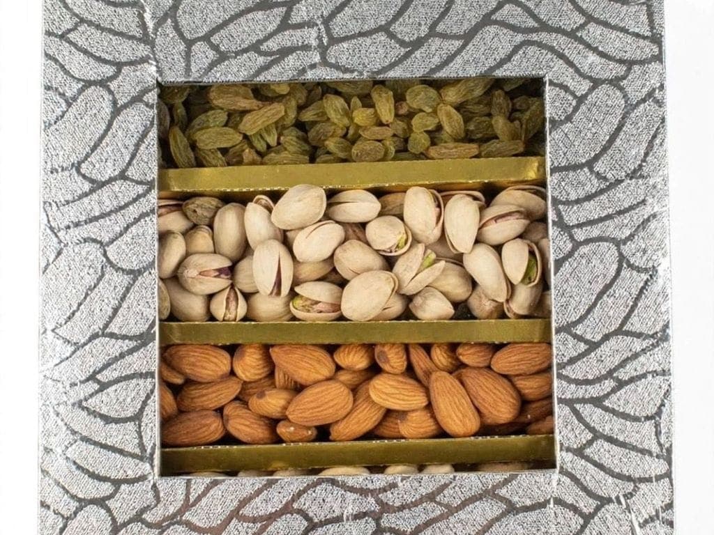 Dry fruit box gift pack