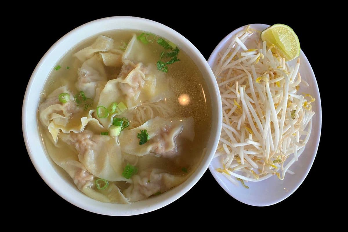 33. Pork Wonton with Egg Noodle