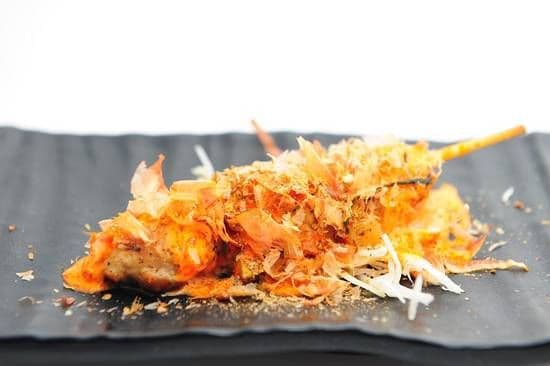 S5. Mentai Chicken / S5. 烤鸡腿肉佐鱼子酱