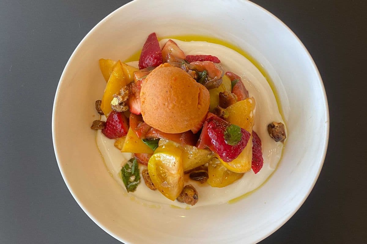TOMATO STRAWBERRY SALAD