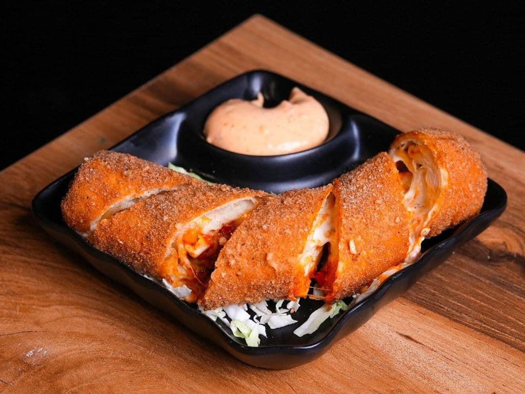 KURKURE ROLL