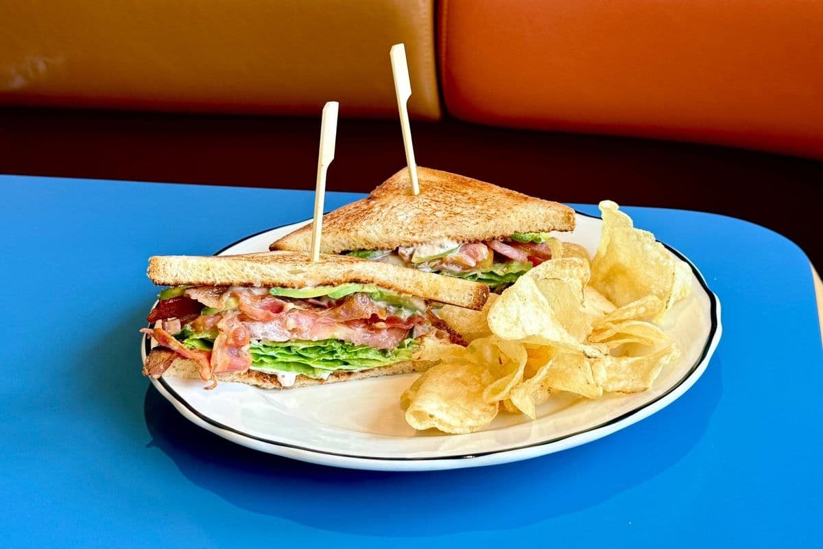 BLT