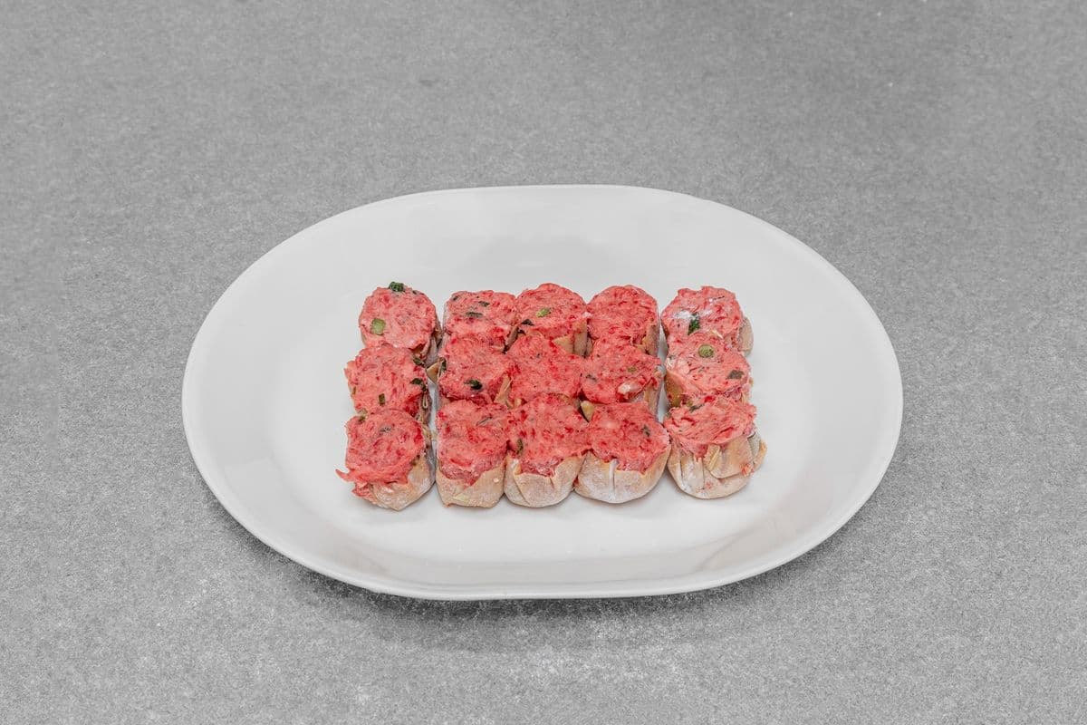 Beef Dumplings (Shumai) ⽜⾁燒賣 (15 pcs)