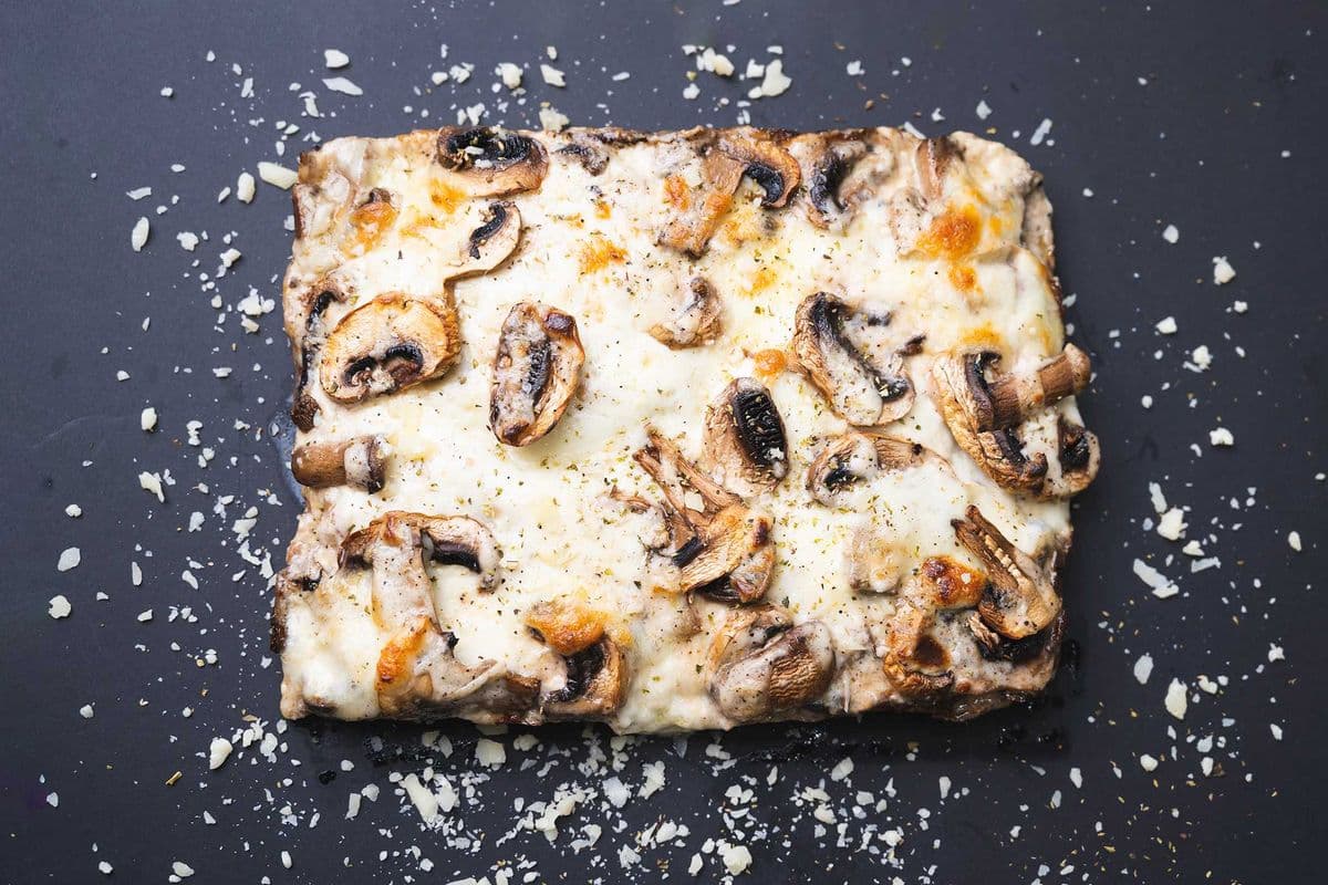 Mushroom Pizza