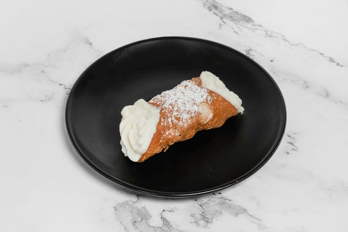 Cannoli with Ricotta
