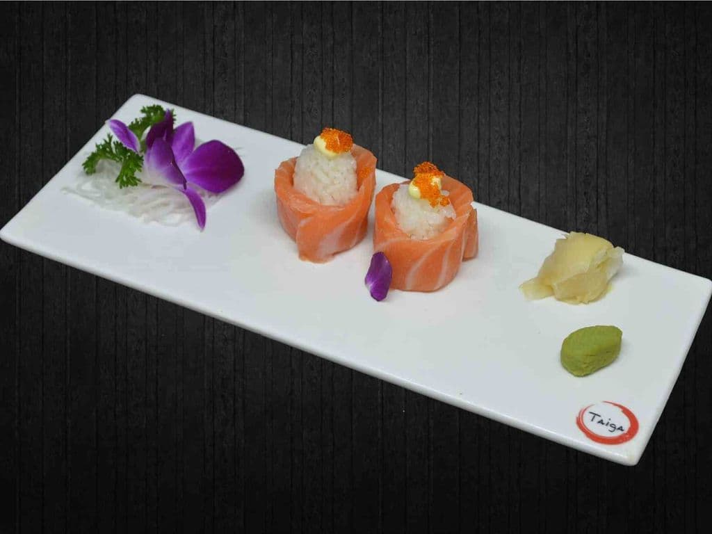 Salmon Rose (2pcs)