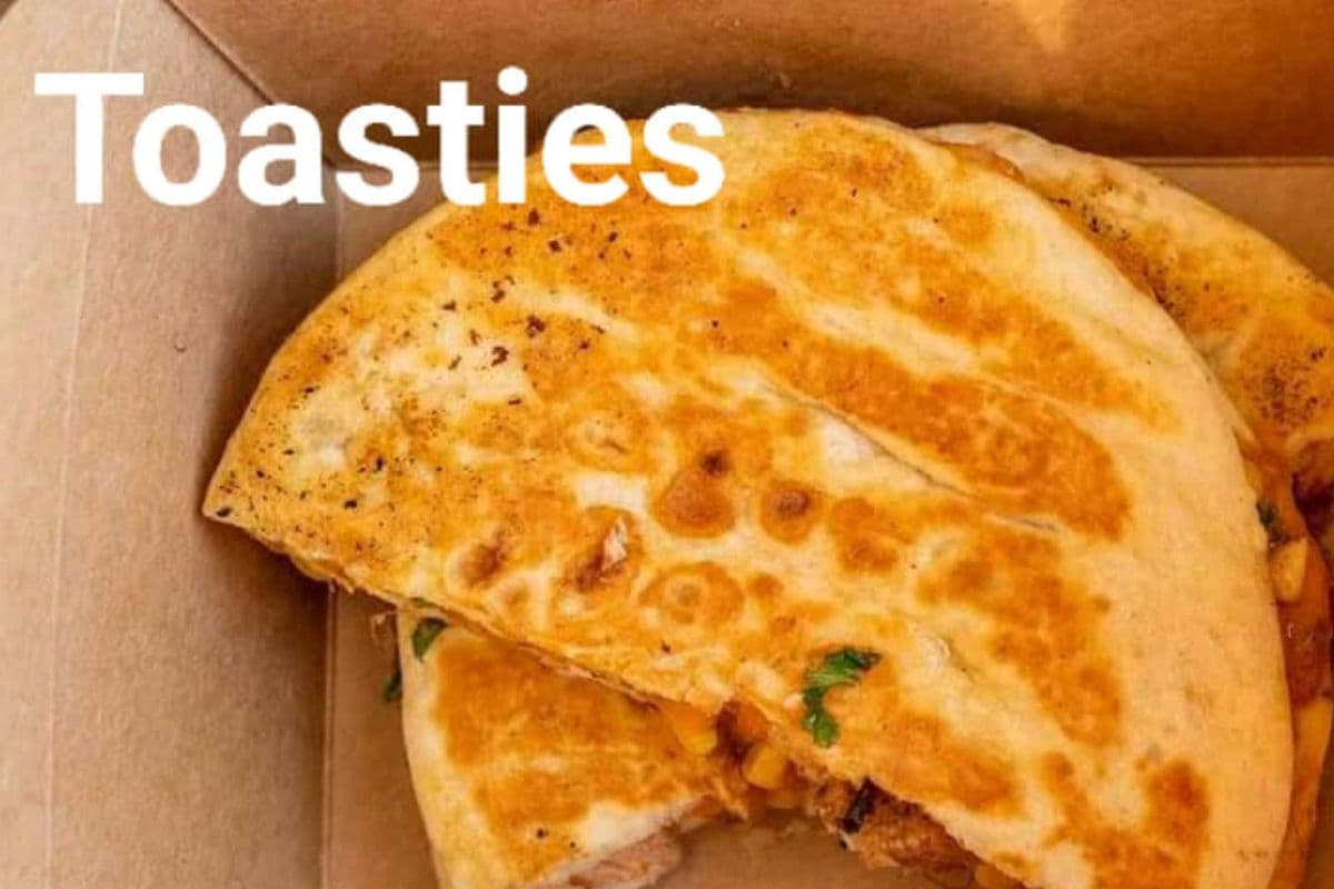 Butter Chicken Naan Toastie