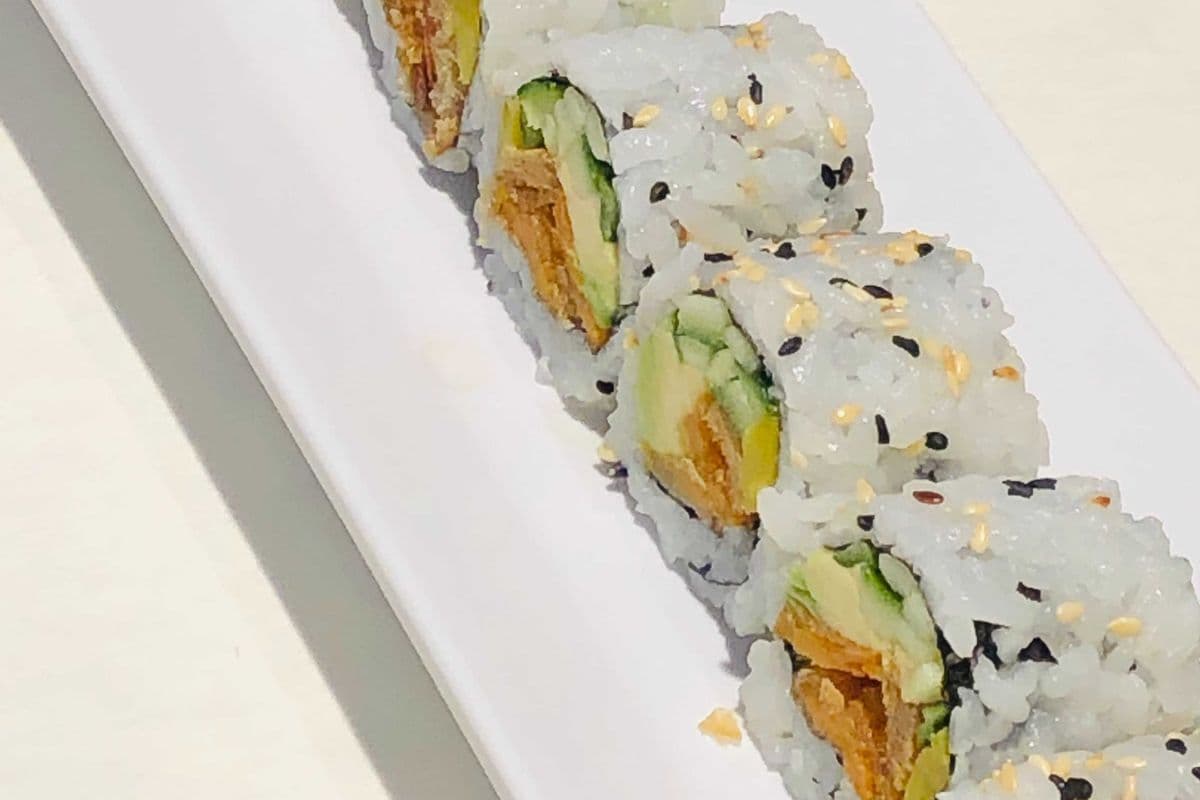 116. Vegetable Roll (8 pcs)