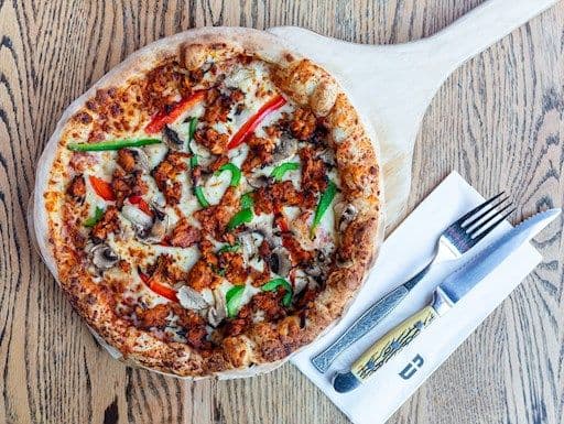 Pizza poulet BBQ / BBQ Chicken Pizza
