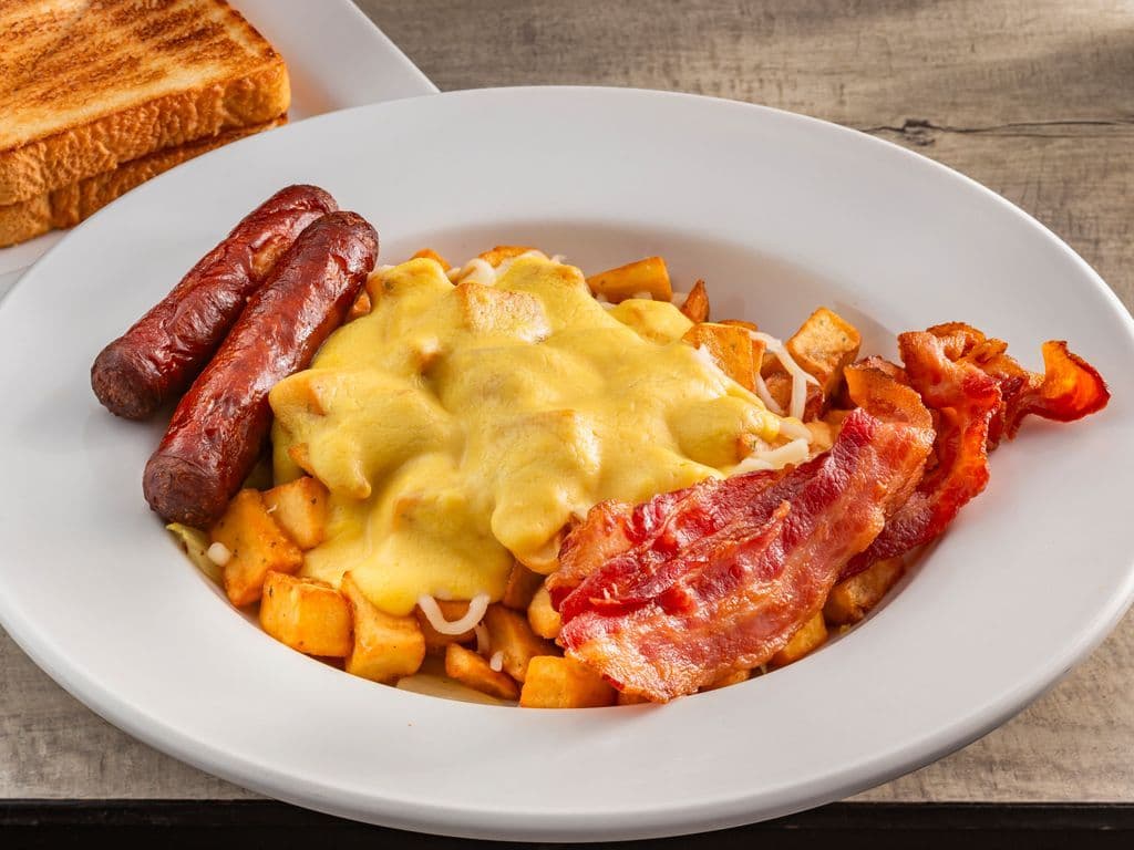 Breakfast Poutine