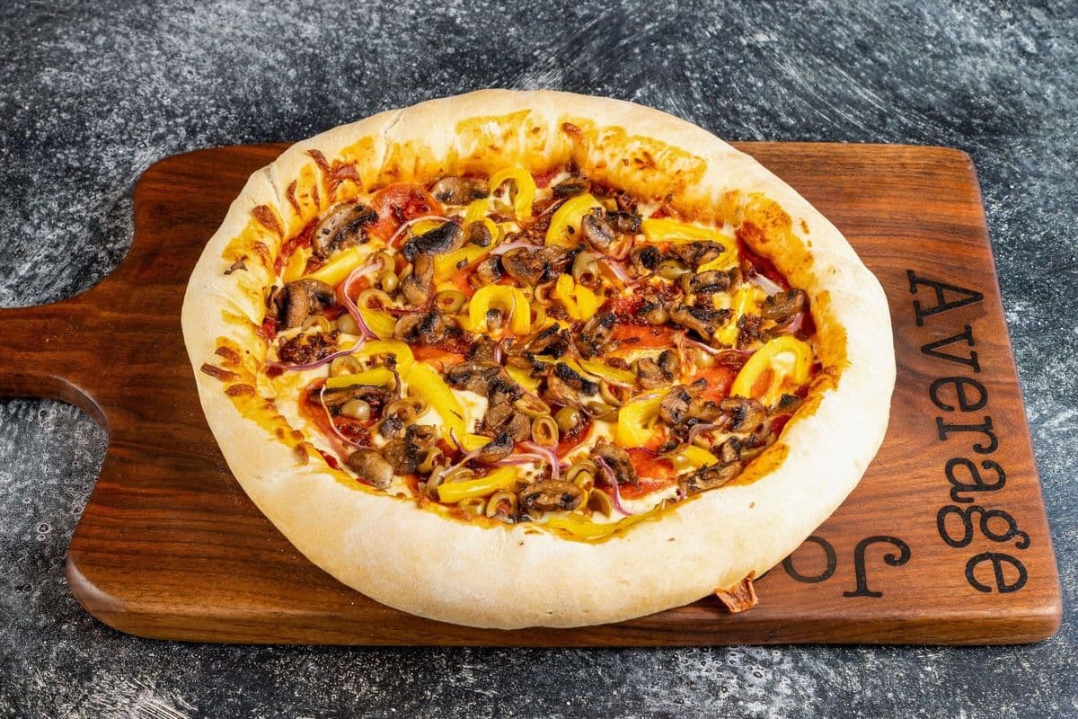 Deluxe Pizza