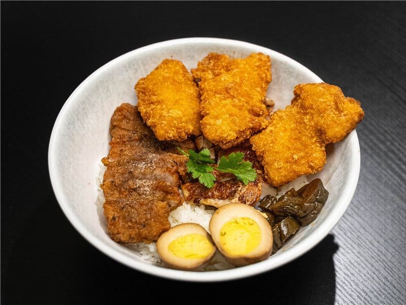 G04 Railway Bento G04 鐵路三寶飯
