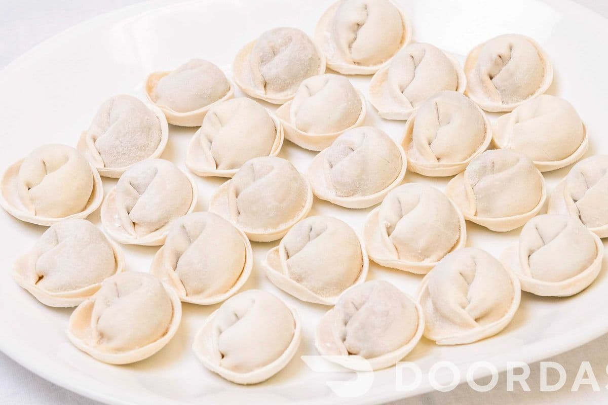 J2. Watercress and Pork Dumplings 西洋菜豬肉 (25 pcs) Thin (25pcs)
