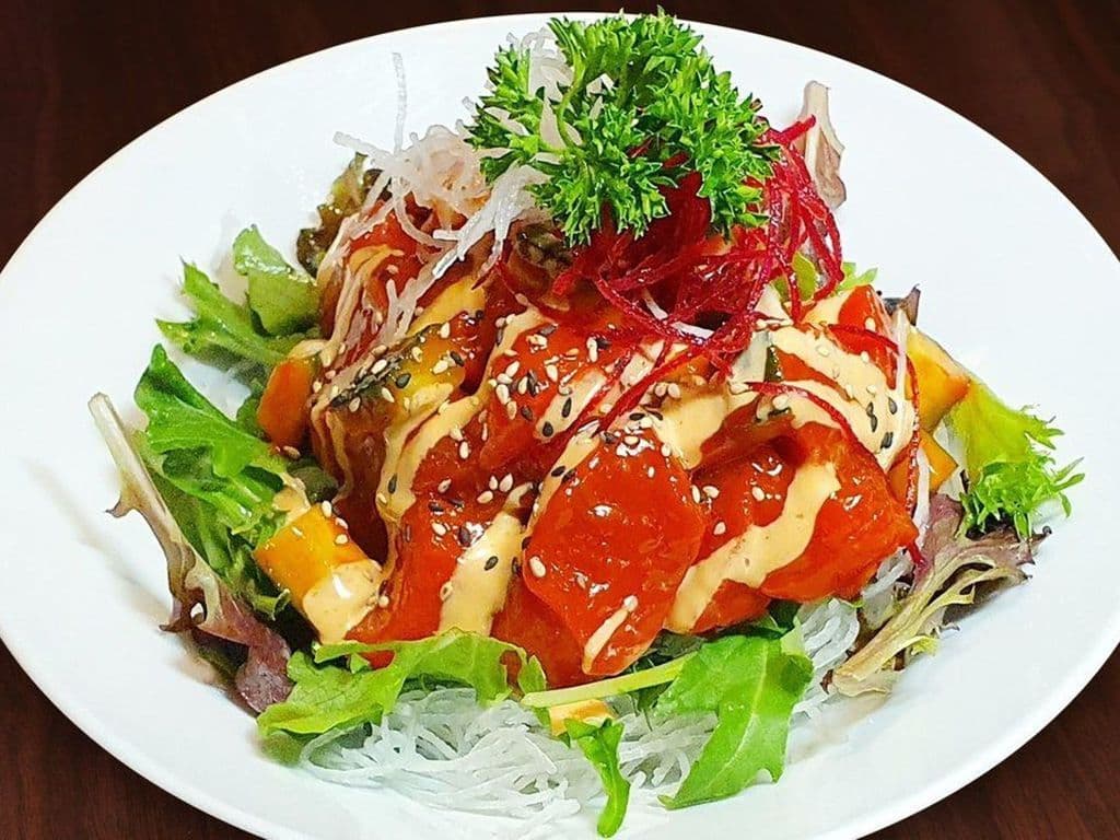 Spicy Salmon Sashimi