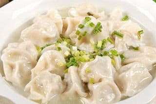 白菜猪肉水饺 Pork and Cabbage Dumplings (12 pcs)