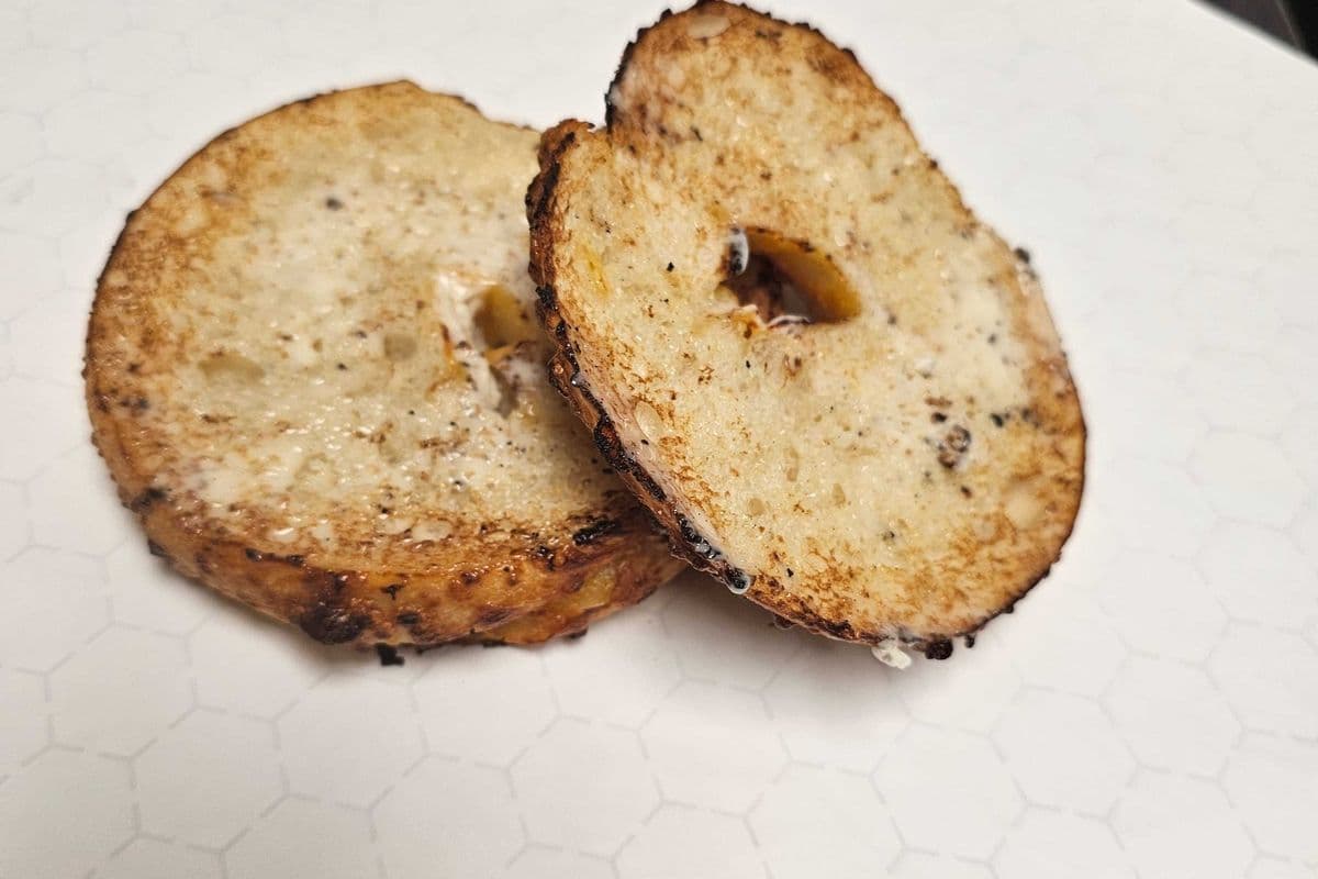 Cheese Bagel (1) (250 Cal)