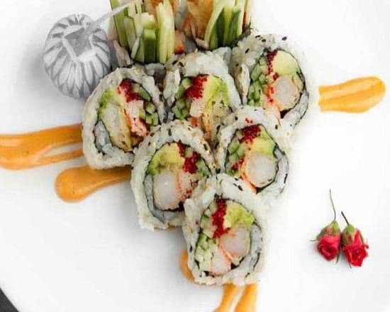 Spicy Tempura Shrimp Roll (8 pcs)