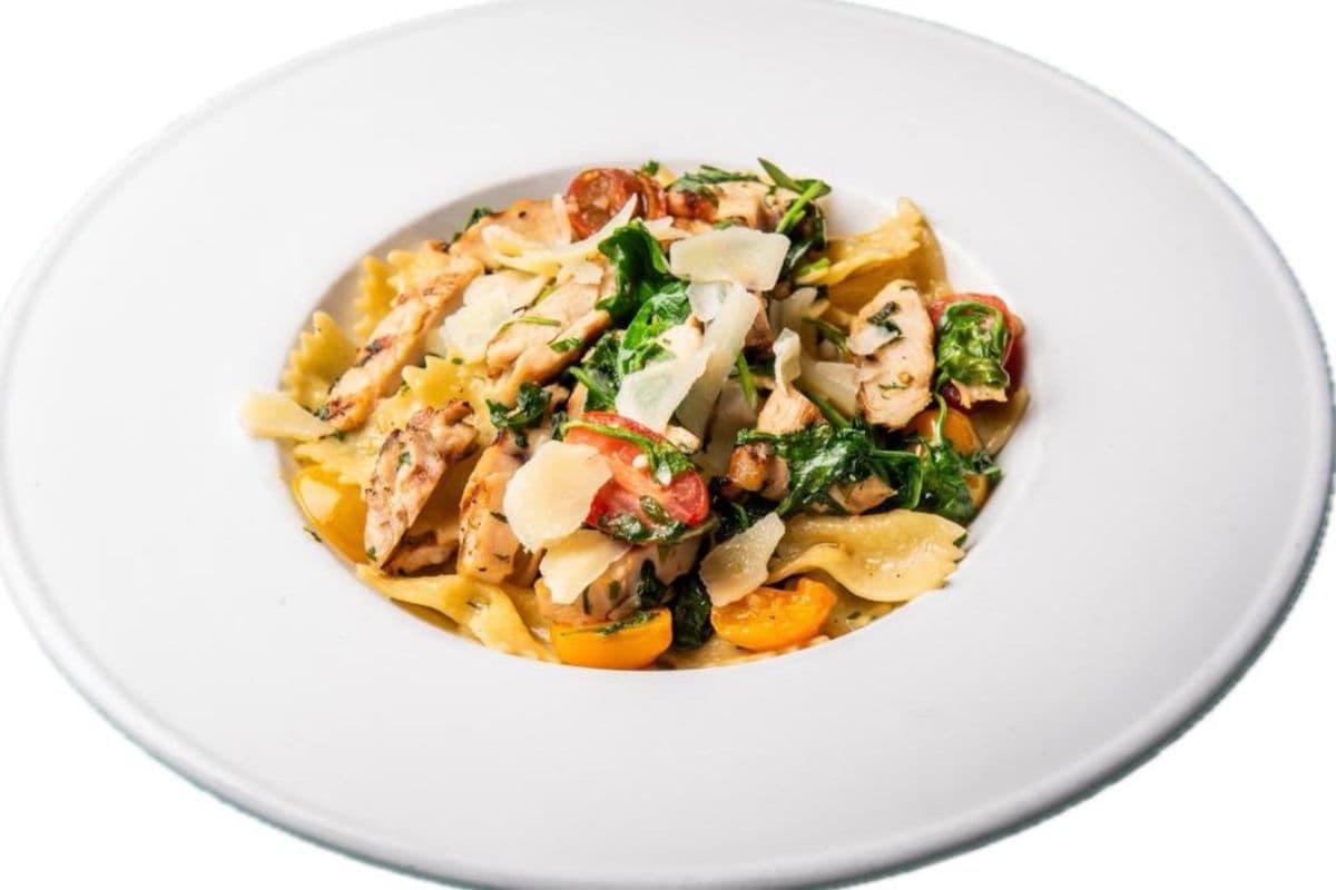 Farfalle Con Pollo