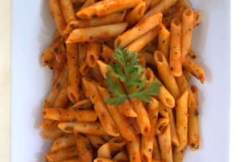 Pasta with Tomato and Pepper