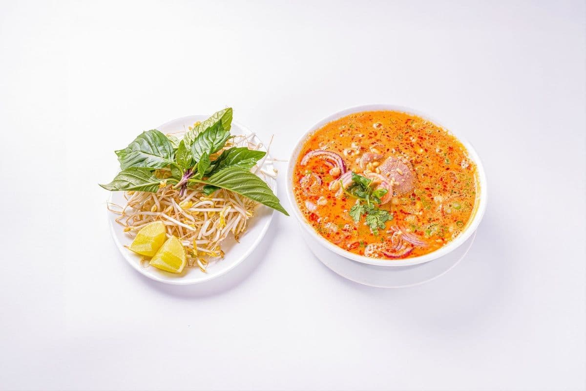 18. Peanut Sate Noodle Soup (Gluten Free) 🌶️