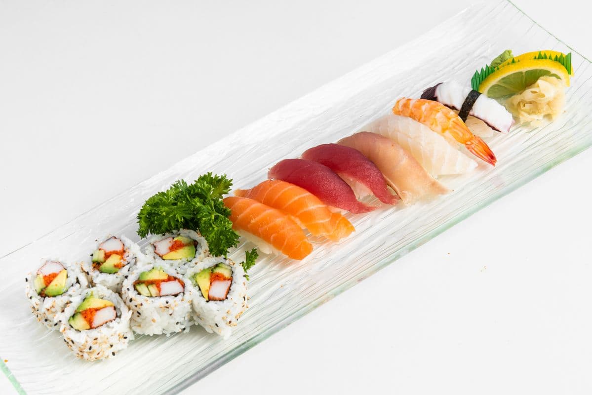 SSM-1. Sushi (8 pcs) and California Roll (6 pcs)
