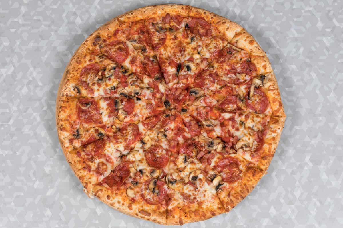 Large Canadian Pizza