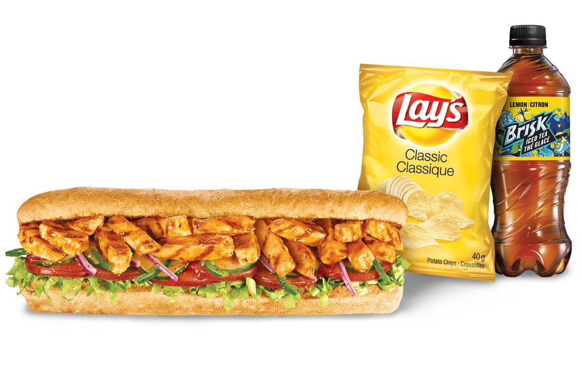 Combo poulet teriyaki aux oignons doux 12" / Footlong Sweet Onion Chicken Teriyaki Sub Combo (810-1360 Cals)