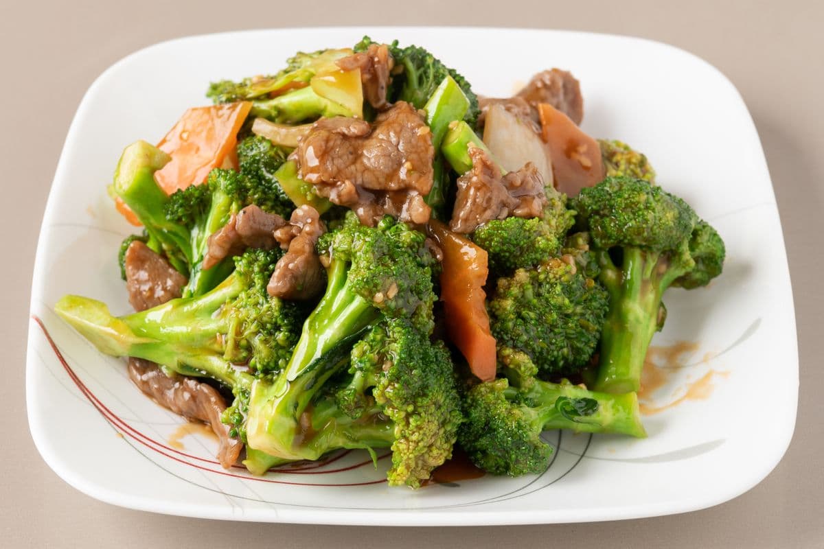 Beef w/ Broccoli