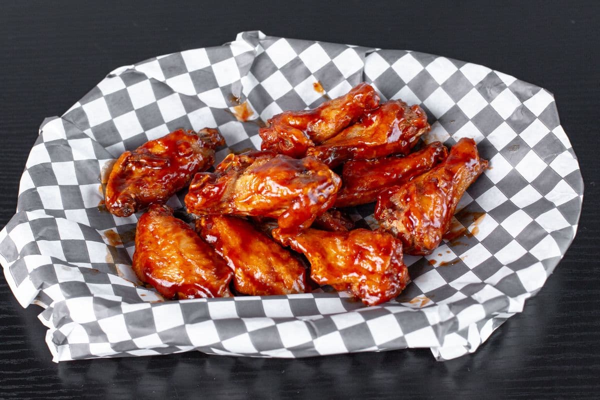 Wings (1 lb)