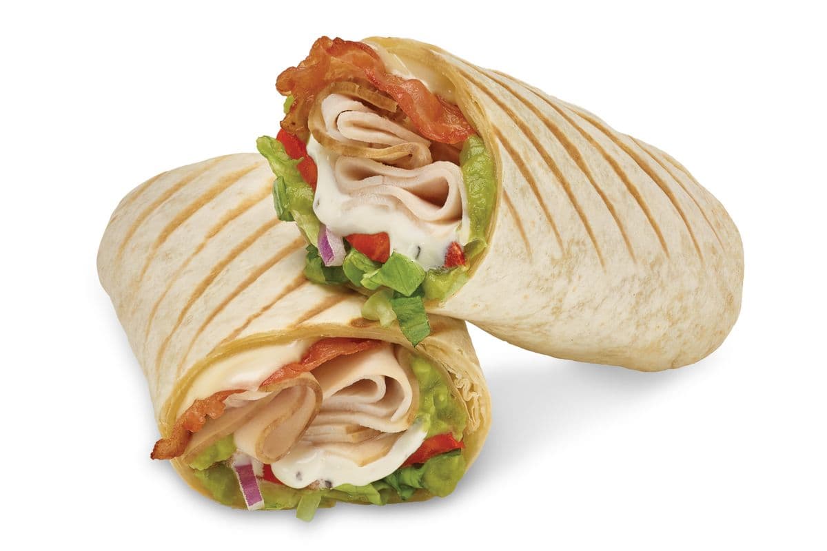 Wrap à la dinde, bacon et quacamole. / Turkey, Bacon & Guacamole Wrap (590 Cals)