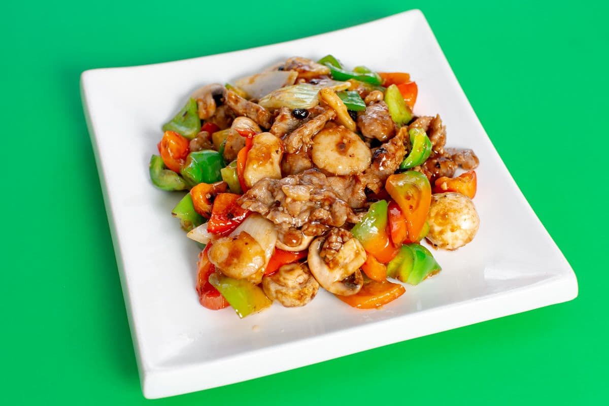 40. Sliced Beef in Black Bean Sauce