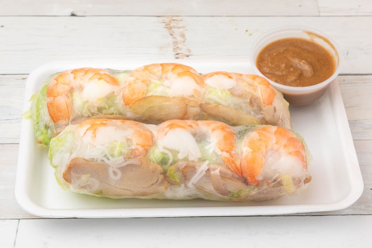 Rouleaux de printemps / Spring Rolls (2 mcx / 2 pcs)