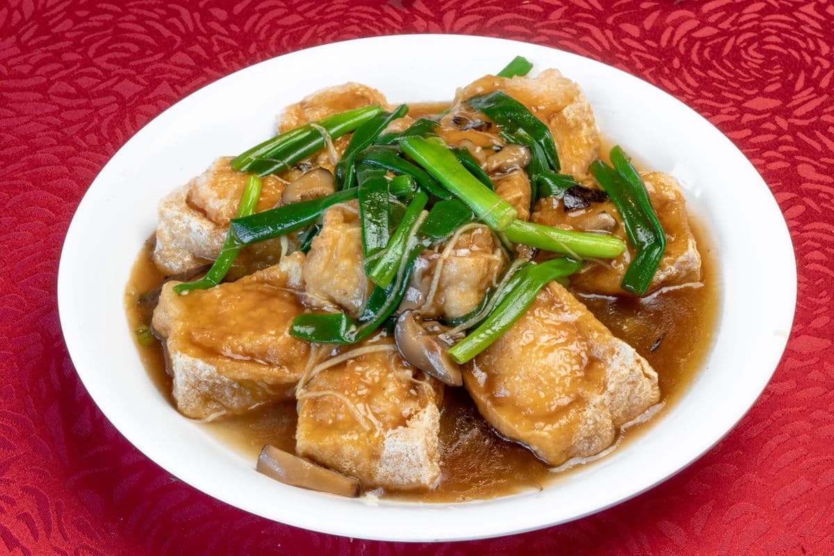 D28. Stuffed Bean Curd with Shrimp Paste