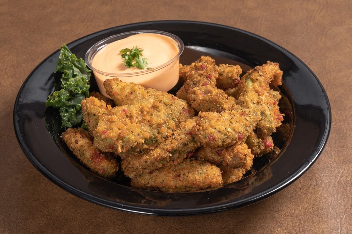 Crispy Breaded Avocado Slices with Spicy Aioli
