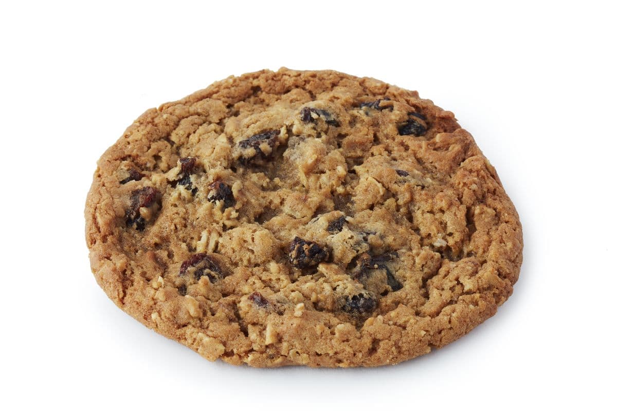 Biscuit avoine, raisins et épices