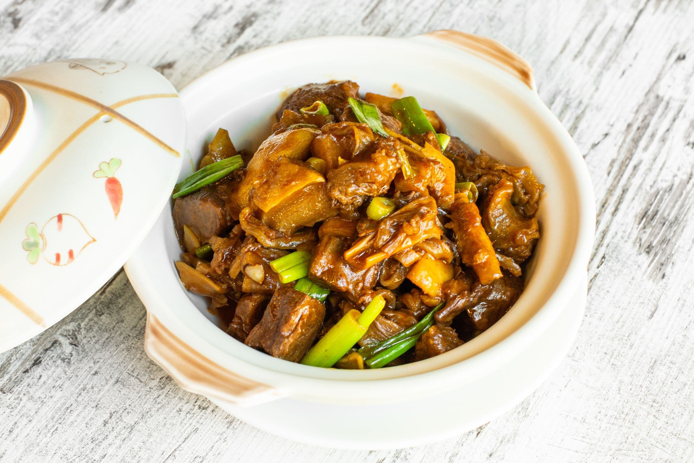 Braised Beef Brisket with Potatoes 土豆烧牛腩