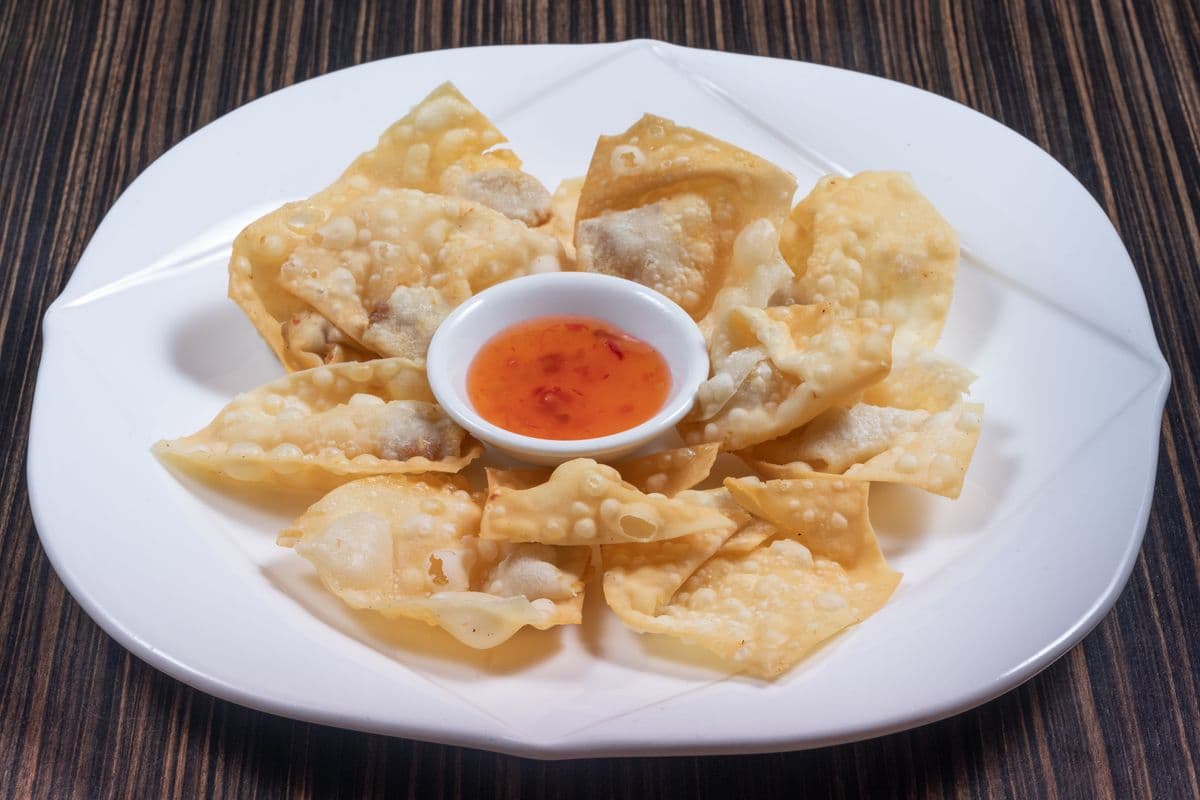 213. Deep-Fried Wonton with Sweet-and-Sour Sauce