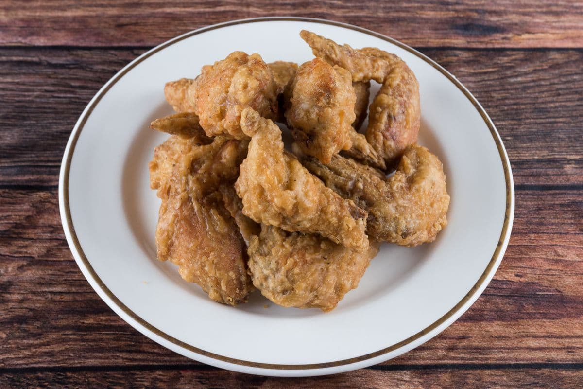201. Crispy Chicken Wings 酥炸鸡翼