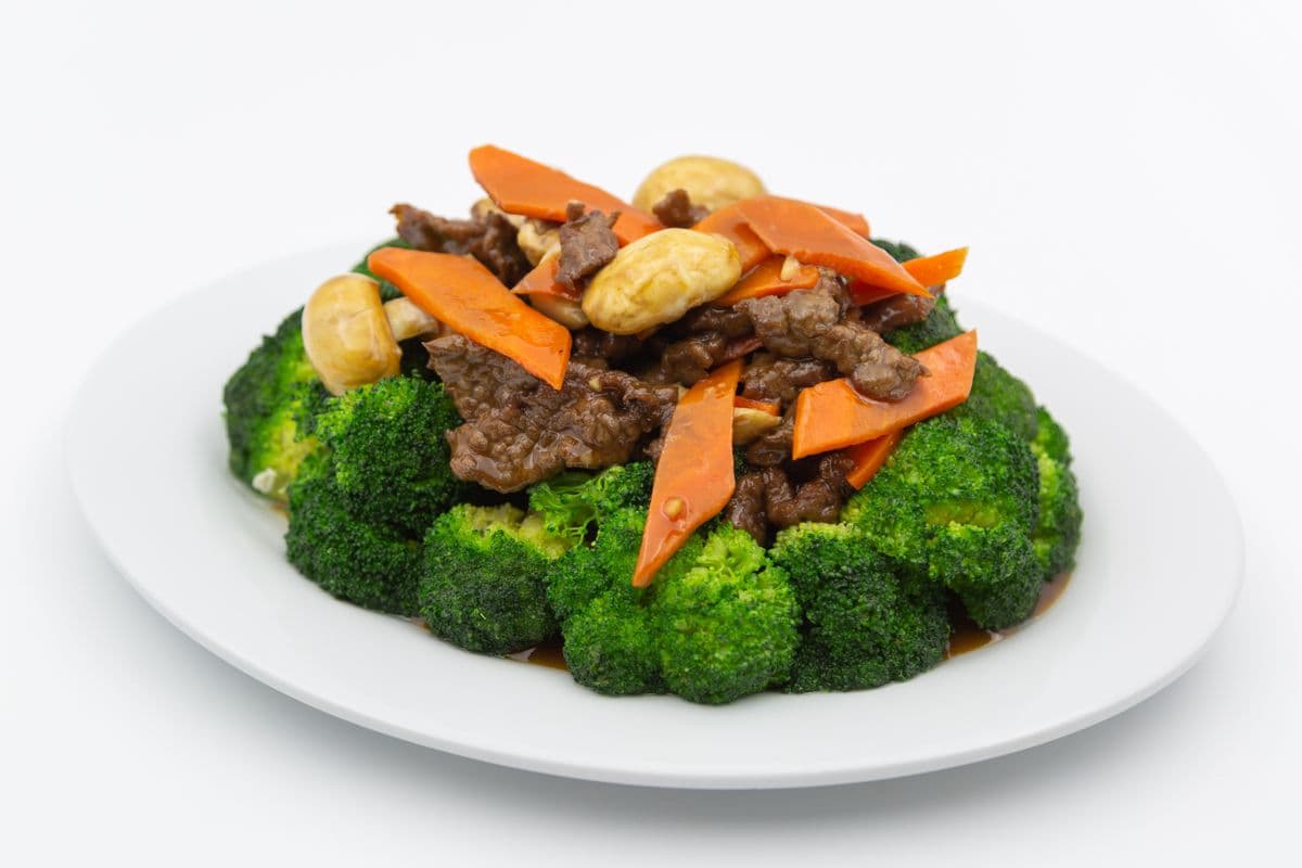 24. Beef with Broccoli